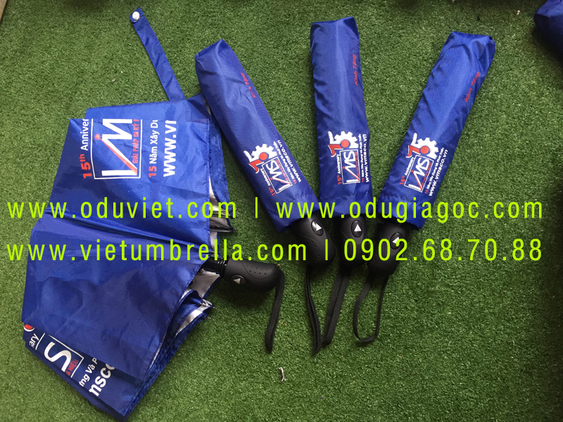 xưởng sản xuất ô dù cầm tay in logo quảng cáo